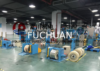 Μηχανή εξώθησης καλωδίων του τοπικού LAN Fuchuan με την κύρια μηχανή 35 65 εξωθητών μηχανή εγχύσεων