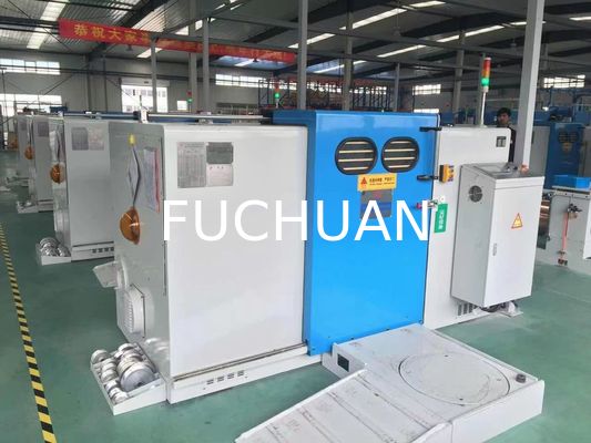 Εύκολη λειτουργία Bunching Twisting Machine Steel Double Twist Μεγάλης παραγωγής