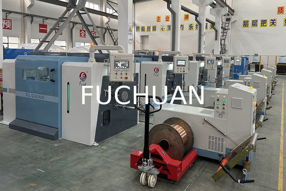 Αλουμινένιο σύρμα Χαλκό σύρμα Διπλό Twist Buncher Machine 380V τάση για ομαλή λειτουργία